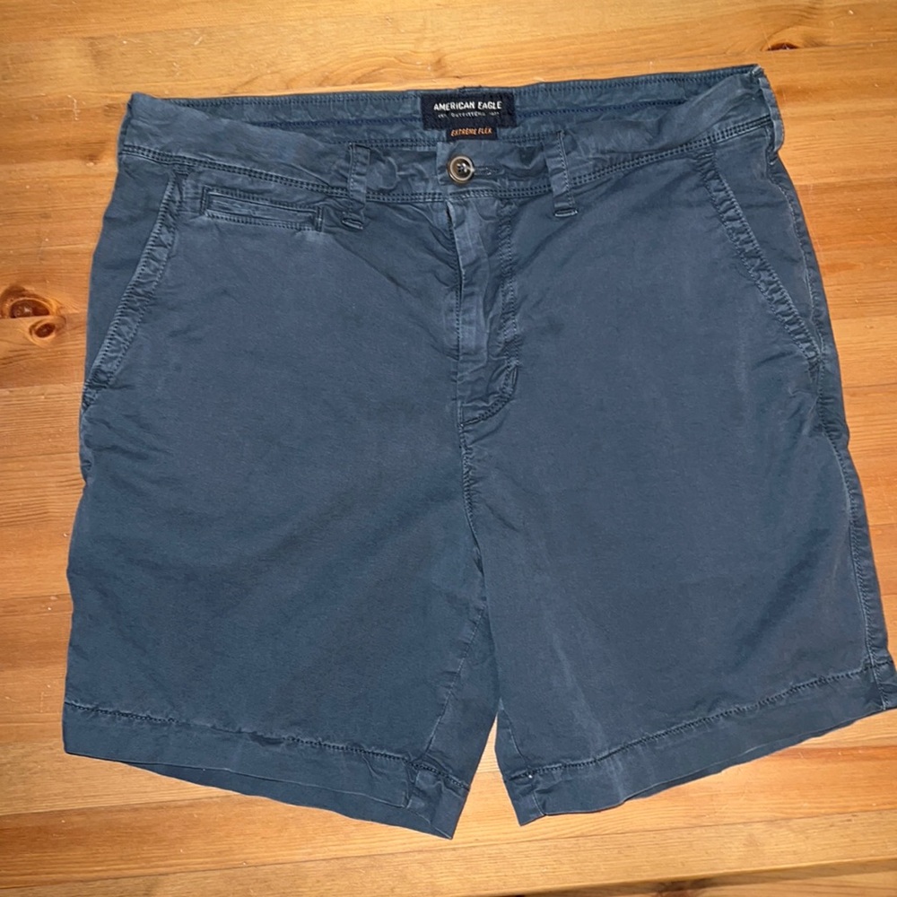 American Eagle extreme flex blue khaki shorts